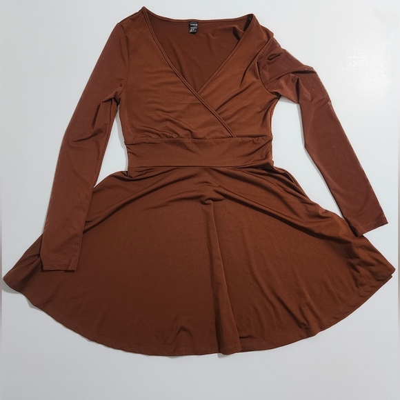 SHEIN Unity Contrast Mesh Overlap Collar Fit And Flare Dress Size Medium M - Picture 5 of 10